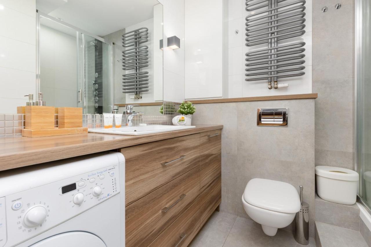 Warsaw Magellana Apartment By Noclegi Renters Exterior foto